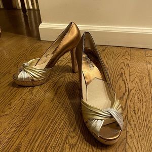 Three-toned Metallic Michael Kors heels